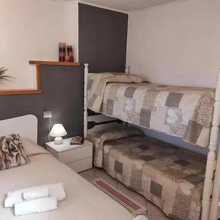 アパート Varenna Castle Amazing Lake View