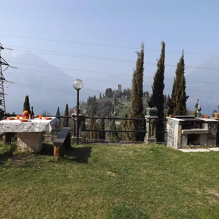 Varenna Castle Amazing Lake View * ペルレード